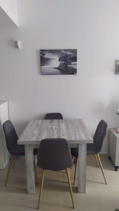Apartamento Nuevo Con Piscina Y Amplio Balcon Sant Carlos de la Ràpita Dış mekan fotoğraf